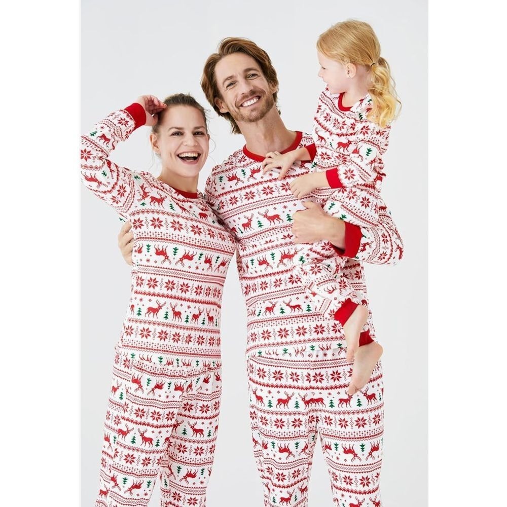 PATPAT Women's Winter Pjs Matching Sets Reindeer Snowflake Pattern Sleepwear XL